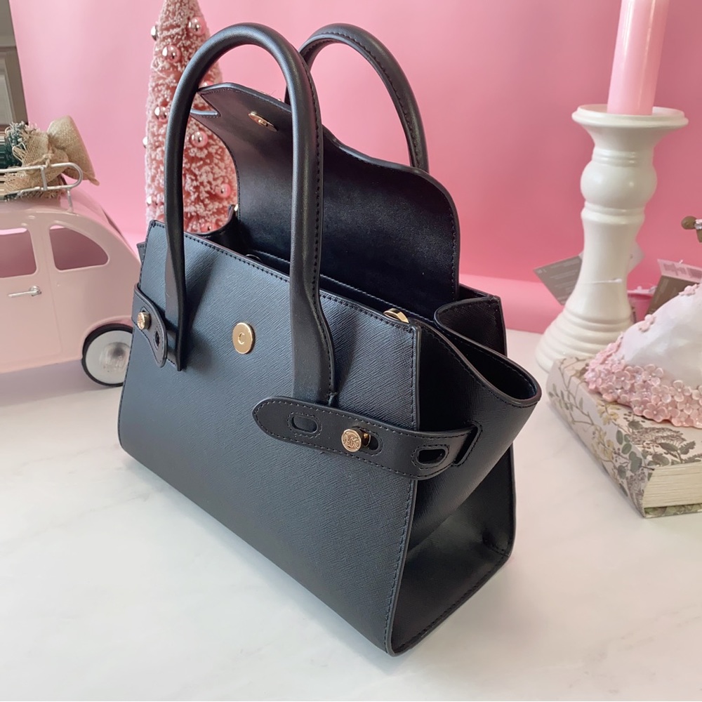 Final Sale!!! 👜 MICHAEL KORS 🌺 Carmen Medium Faux Leather Belted Satchel - Picture 7 of 13